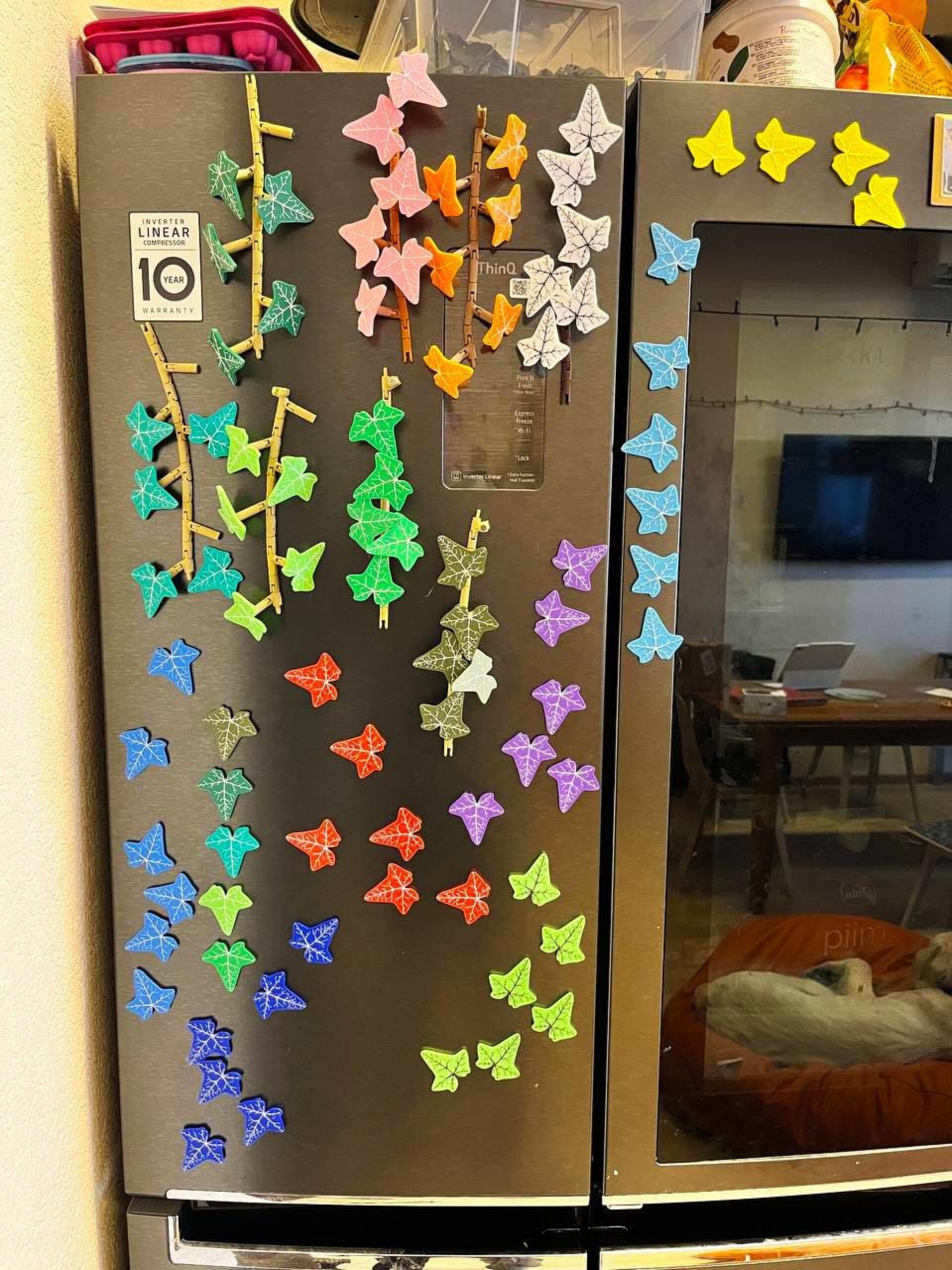 Custom Color Ivy Fridge Magnet | Articulated Magnetic Vine Decor | Flexible Climbing English Ivy for Fridge | 3D Printed Magnetic Organizer